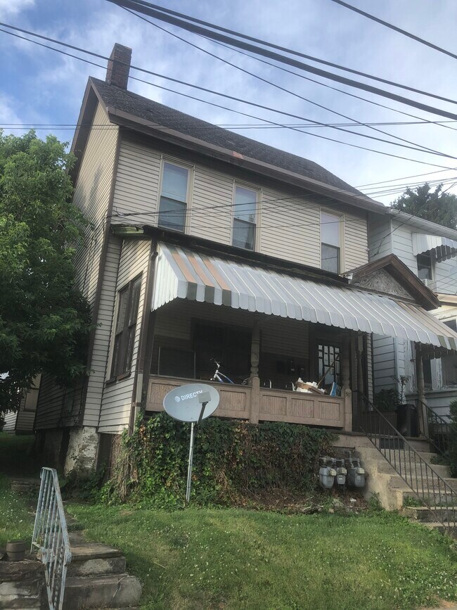 517 8th St Apartments and Nearby Irwin Apartments For Rent Irwin, PA
