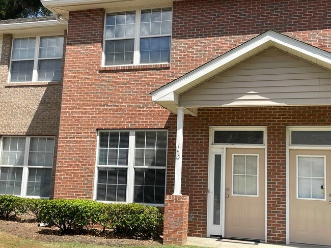 3400 Old Bainbridge Rd in Tallahassee, FL - Building Photo - Building Photo