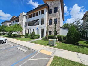 7831 NW 104th Ave in Doral, FL - Building Photo - Building Photo