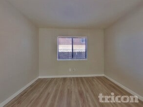 254 Voyager Dr in Vallejo, CA - Foto de edificio - Building Photo