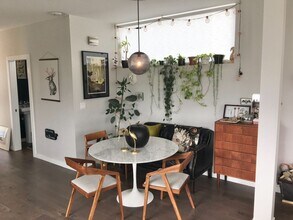 2418 NW 62nd St in Seattle, WA - Building Photo - Building Photo