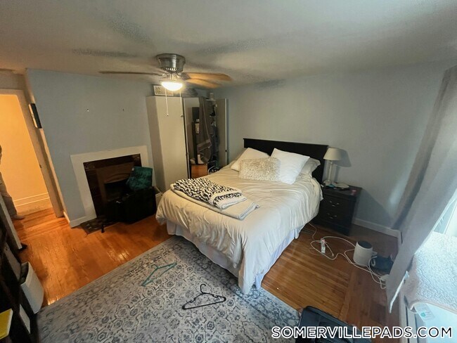 48 Dartmouth St, Unit 1 in Somerville, MA - Building Photo - Building Photo