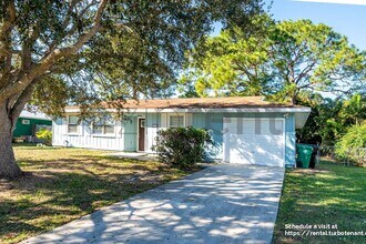 772 NW Virginia St in Port St. Lucie, FL - Building Photo - Building Photo