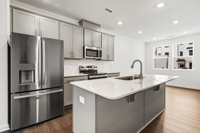 1502 Crescent Townes Wy in Raleigh, NC - Building Photo - Building Photo