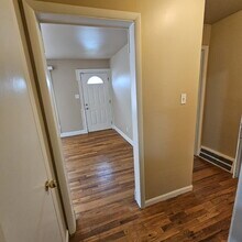 17373 Martin Rd in Roseville, MI - Building Photo - Building Photo