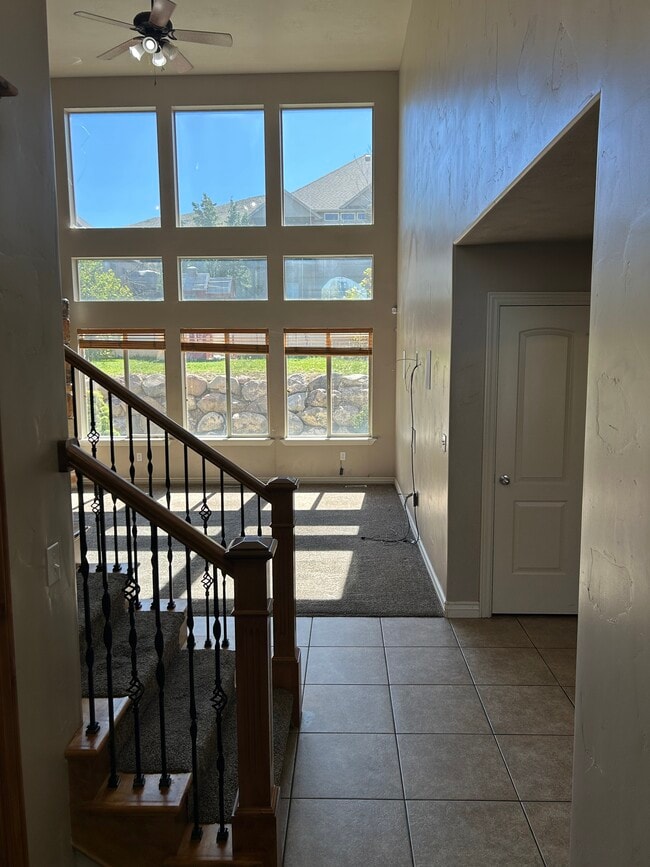 5789 W Muirwood Dr in Herriman, UT - Foto de edificio - Building Photo