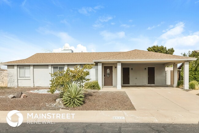 property at 2520 W Wood Dr