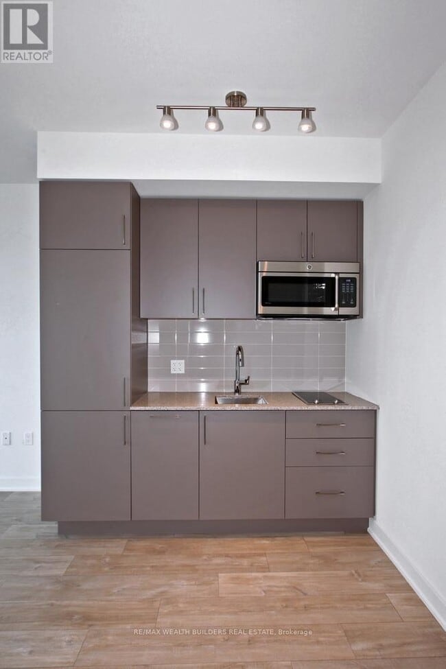 property at 576 Front St W