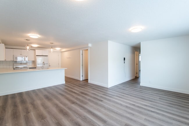 3904-3932 32 St in Vernon, BC - Building Photo - Building Photo