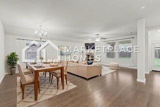 1805 Ranch Trail Rd in Aubrey, TX - Building Photo - Building Photo