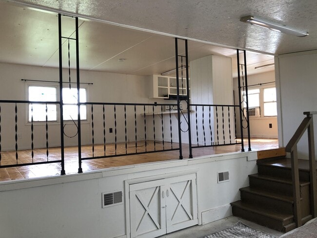 property at 6118 S Kilackey Rd