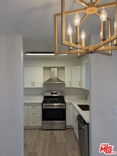 432 N Kenwood St in Glendale, CA - Building Photo - Building Photo