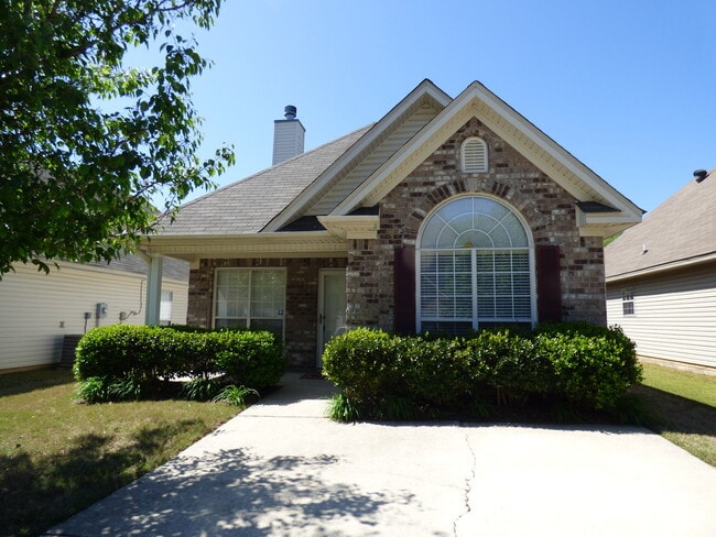 property at 380 Forest Lakes Dr
