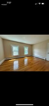 164 W Central St, Unit 2nd Floor in Natick, MA - Building Photo - Building Photo
