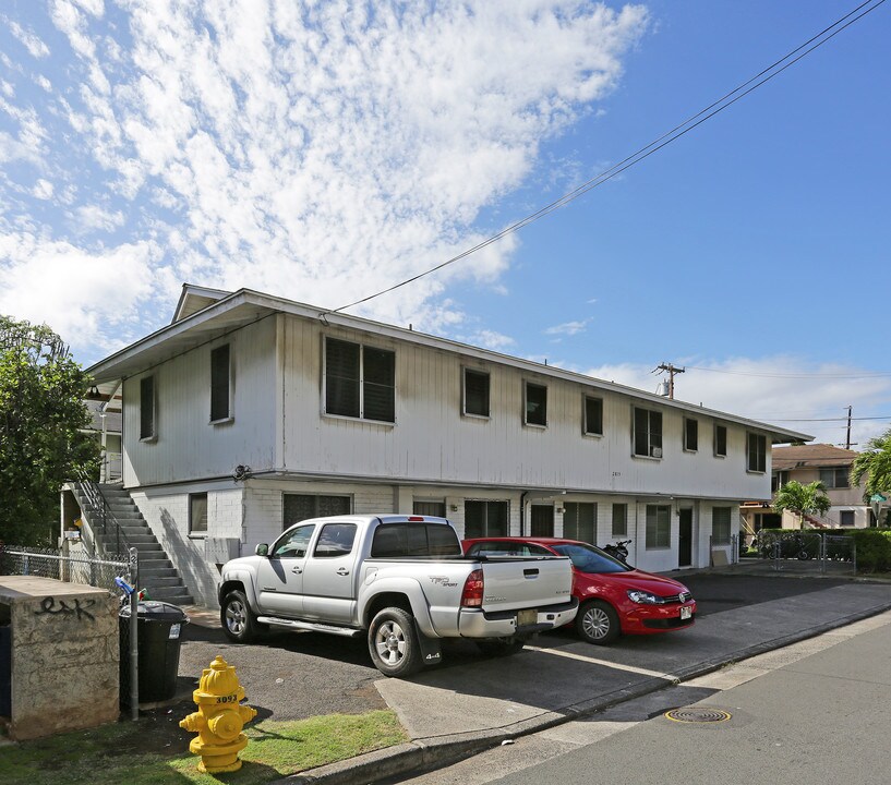 2815 Varsity Cir in Honolulu, HI - Building Photo