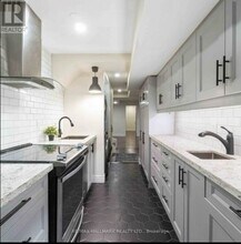23 Wycombe Rd in Toronto, ON - Building Photo - Building Photo