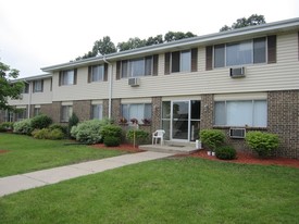 Chestnut Court & Hemlock Apartments