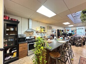 3605 N Damen Ave, Unit J05P in Chicago, IL - Building Photo - Building Photo