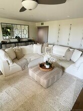 242 Dolphin Cove Ct in Del Mar, CA - Building Photo - Building Photo