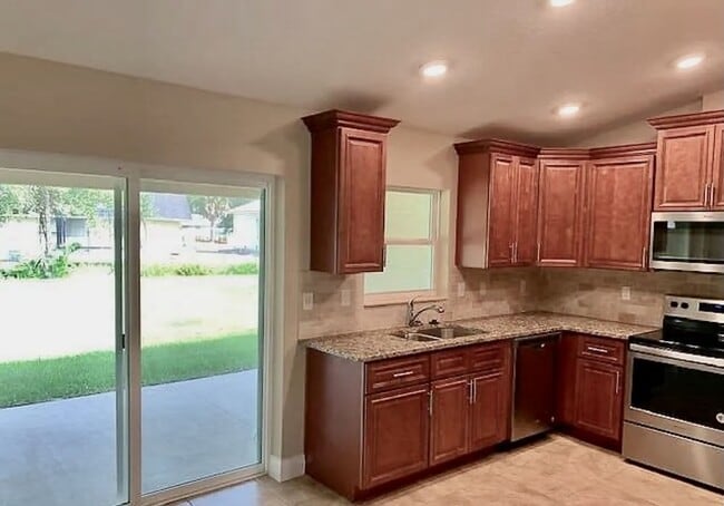 21 Pritchard Dr in Palm Coast, FL - Building Photo - Building Photo