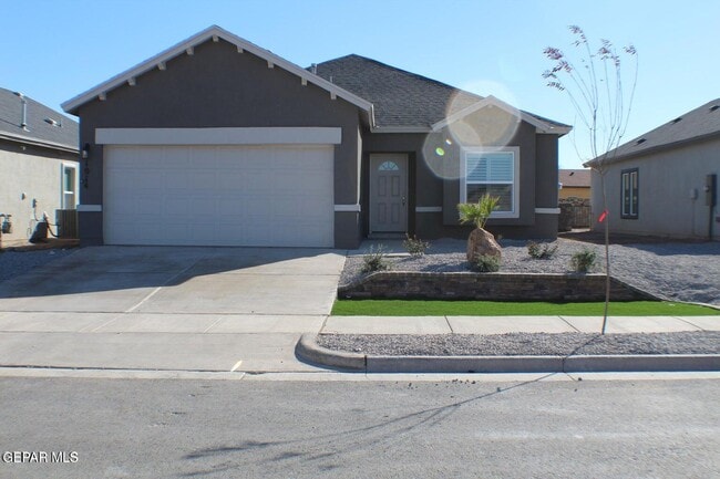 1014 Rebeca Wy in Socorro, TX - Building Photo - Building Photo