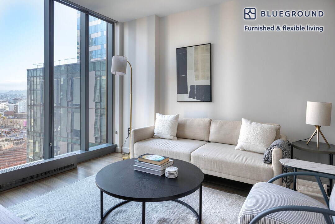150 Van Ness Ave-Unit -FL13-ID1474 in San Francisco, CA - Building Photo