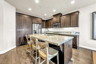 228 9th St in Marina, CA - Building Photo - Building Photo