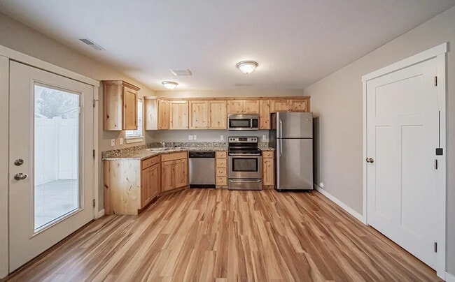 Meadowcreek Townhomes