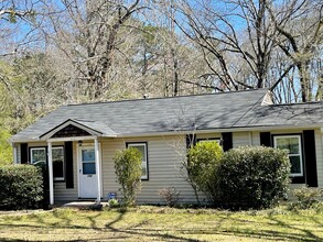 150 Canady Dr in Athens, GA - Building Photo - Building Photo