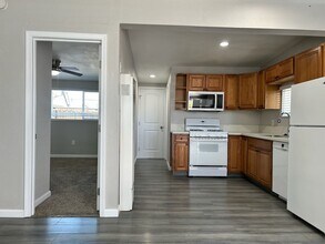 1609 N Norma St in Ridgecrest, CA - Building Photo - Building Photo