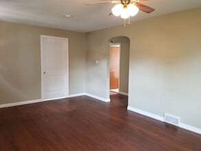 32 Landis Ave in Waynesboro, PA - Building Photo - Building Photo