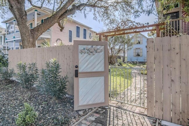 property at 2019 Avenue M