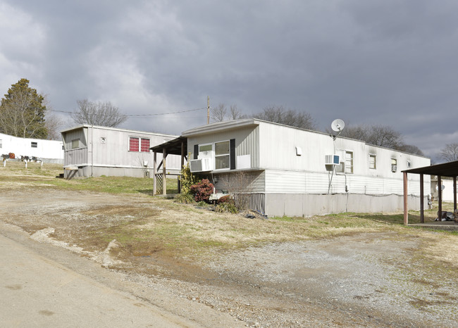 201-210 Blair Ln in Rockford, TN - Building Photo - Building Photo