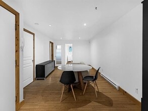 3180 Rue Sainte-Catherine E in Montréal, QC - Building Photo - Building Photo