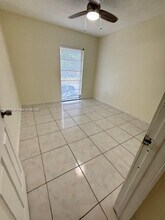 3321 Raleigh St in Hollywood, FL - Building Photo - Building Photo