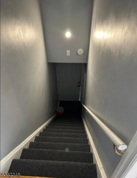 323 Union Ave in Irvington, NJ - Building Photo - Building Photo