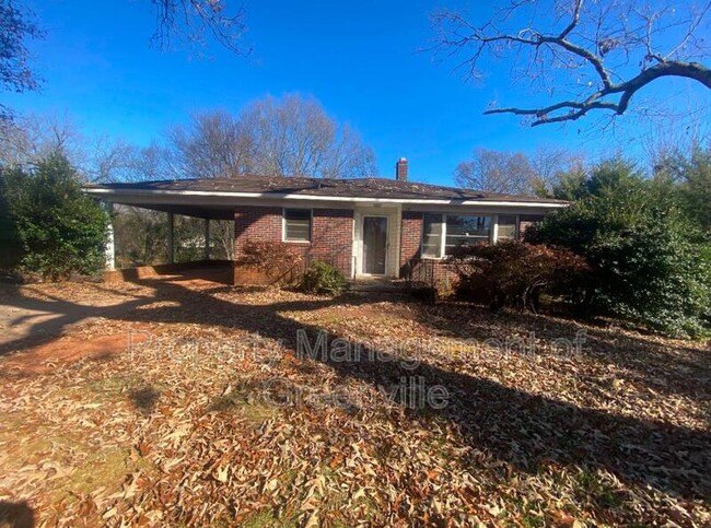 property at 18 Bagwell Cir