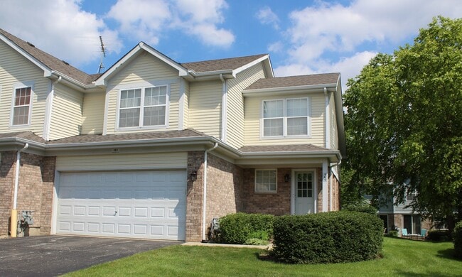 property at 161 Sherwood Ct