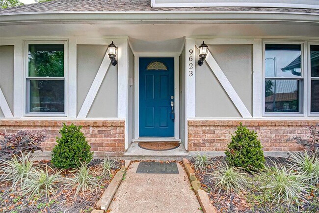 9623 Philmont Dr in Houston, TX - Building Photo - Building Photo