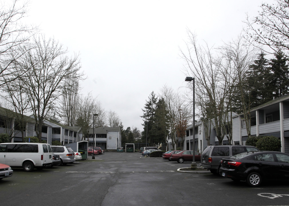 Spencer House Apartments in Beaverton, OR - Building Photo