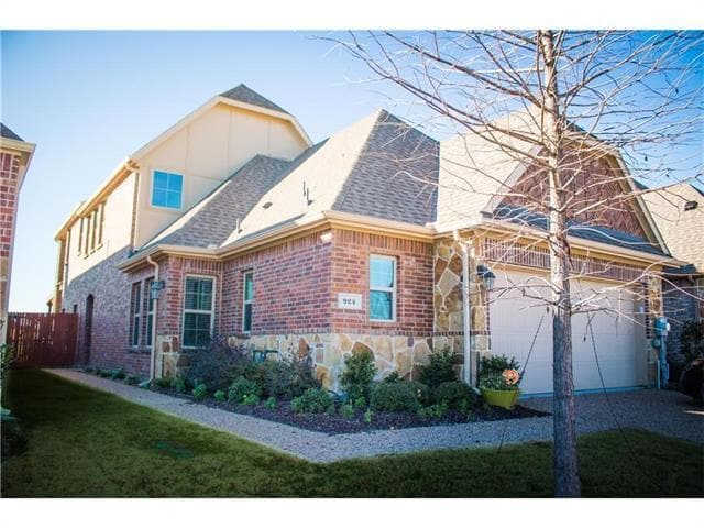 924 Eagle Creek Trail in McKinney, TX - Building Photo - Building Photo