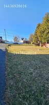 6512 Golden Ring Rd in Rosedale, MD - Building Photo - Building Photo