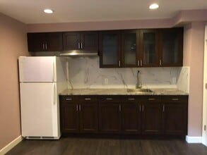 16728 Cherryhill Crescent in Surrey, BC - Building Photo - Building Photo