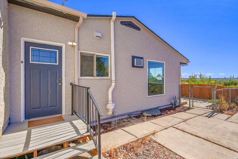 1015 E 3rd St in Pueblo, CO - Building Photo