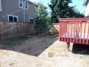 1516 S Puget Dr in Renton, WA - Building Photo - Building Photo