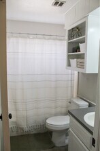 6406 NW Arrowhead Dr in Lawton, OK - Building Photo - Building Photo