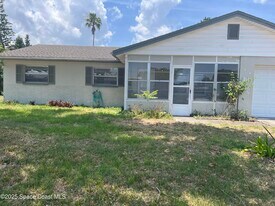 2906 Rollins St in Melbourne, FL - Building Photo