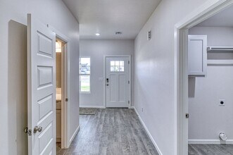 924 Varenna Ct in Norman, OK - Building Photo - Building Photo