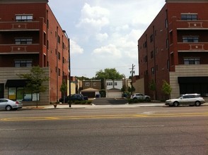 3923-3929 N Western Ave in Chicago, IL - Building Photo - Building Photo