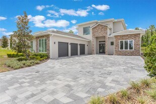 16110 Pendio Dr in Montverde, FL - Building Photo